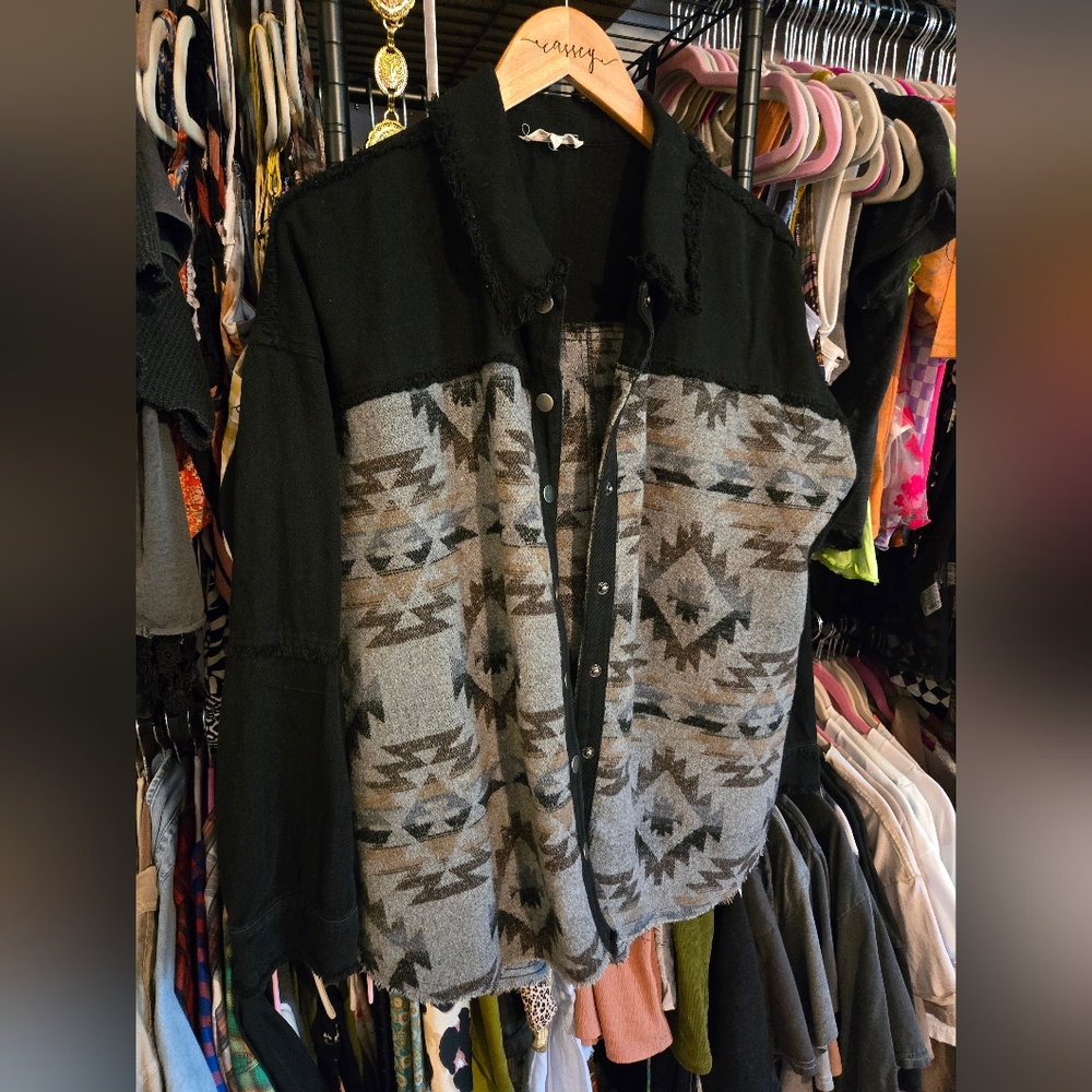 Black And Gray Aztec Pattern Jacket - image 1
